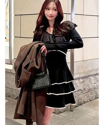 ラッフルデザインミニニットワンピース