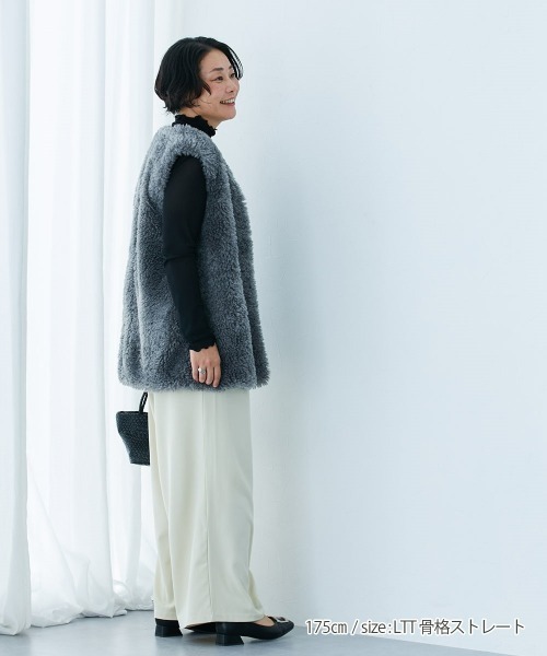 slattgir(スラットジール)の「高身長 【スラモコラボ企画】タックワイドパンツ(トールサイズ)(その他パンツ・レディース・キナリ/グレー・TLL/TL/TM/T3L)」の17枚目の写真