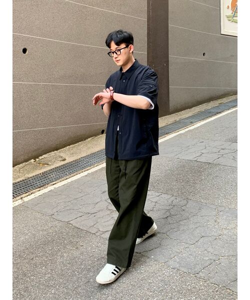 MUSINSA STANDARD（ムシンサスタンダード）の「ツーピンタックワイドチノパンツ [カーキ]（その他パンツ・メンズ・その他・31/33/26/27/28/29/38/42/36/34/32/30/40）」の13枚目の写真