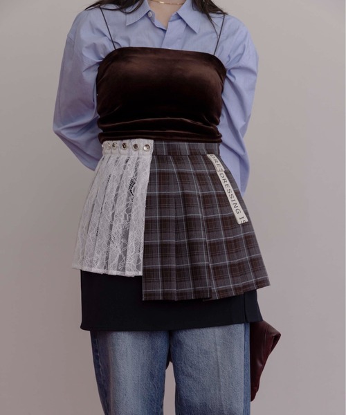 Eimee Law（エイミーロウ）の「プリーツレイヤード3TEXミニスカート（スカート・レディース・グレー/ブラウン/レッド・MEDIUM）」の14枚目の写真