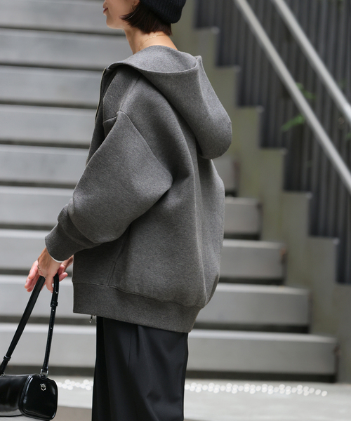 JOURNAL STANDARD relume（ジャーナルスタンダード　レリューム）の「《WEB限定追加3》フーディーブルゾン（パーカー・レディース・チャコールグレー/アイボリー/スミクロ・FREE）」の8枚目の写真