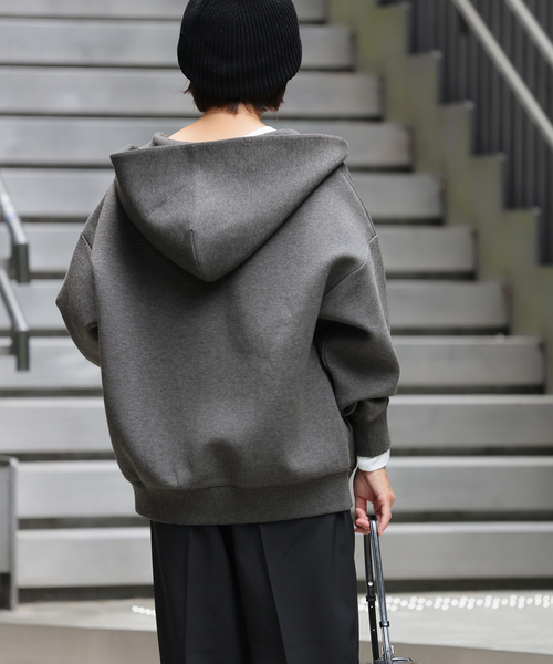 JOURNAL STANDARD relume（ジャーナルスタンダード　レリューム）の「《WEB限定追加3》フーディーブルゾン（パーカー・レディース・チャコールグレー/アイボリー/スミクロ・FREE）」の9枚目の写真