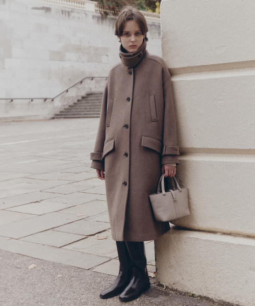 ARTID(アルティーダ)の「カシミヤオーバーサイズロングコート_BROWN(トレンチコート・レディース・ブラウン・SMALL/MEDIUM)」の3枚目の写真