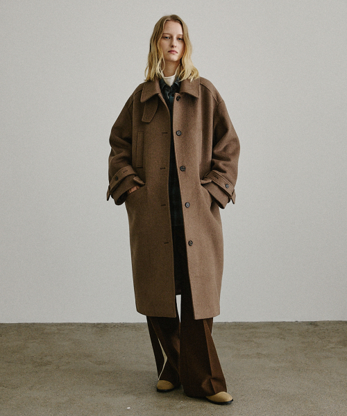 ARTID(アルティーダ)の「カシミヤオーバーサイズロングコート_BROWN(トレンチコート・レディース・ブラウン・SMALL/MEDIUM)」の4枚目の写真