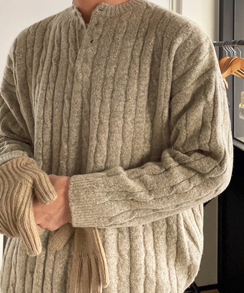 NOWLE(ノウル)の「【NOWLE】ケーブル編み ヘンリーネック プルオーバー ニット(ニット/セーター・メンズ・サンドグレー/ブラック/ネイビー・LARGE/MEDIUM)」の18枚目の写真
