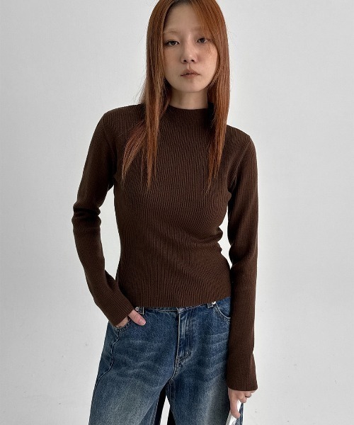 BLACKUP（ブラックアップ）の「[MADE] エルバインリブハーフネックニット（ニット/セーター・レディース・ブラック/ブラウン/アイボリー・FREE）」の2枚目の写真
