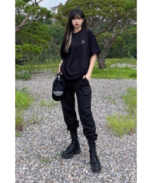 MONSTER REPUBLIC(モンスターリパブリック)の「ムーブメントロゴグレーTシャツブラック(Tシャツ/カットソー・レディース・その他・LARGE/MEDIUM/SMALL/X-LARGE)」の4枚目の写真