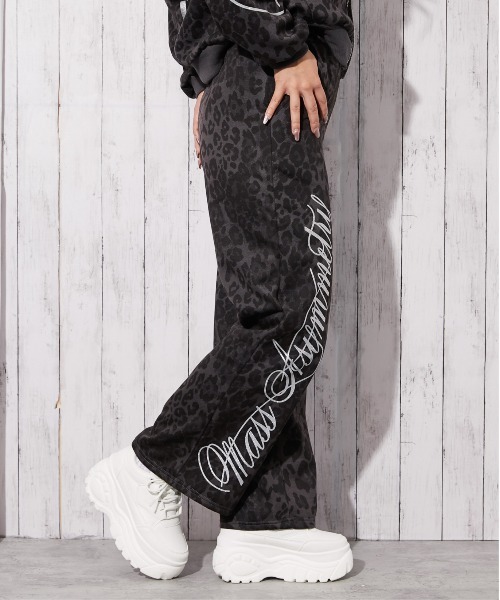 GORGE（ゴージ）の「《筆記体ロゴ×裏起毛》ストリートムード◎スウェットパンツ（スウェットパンツ・レディース・カモフラージュ/レオパード/グレー・F）」の9枚目の写真