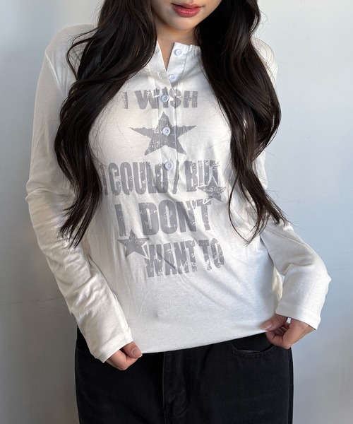 lilful(リルフル)の「【26年春夏新作】2WAY ヘンリーネック レタリングロゴトップス キャミソール(Tシャツ/カットソー・レディース・ブラック/ブラウン/ホワイト/グレー・M/S)」の20枚目の写真