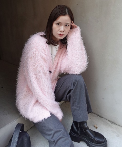 CORNERS（コーナーズ）の「モンスターシャギーニットカーディガン（カーディガン/ボレロ・レディース・ピンク/ブラウン/アイボリー・M）」の4枚目の写真