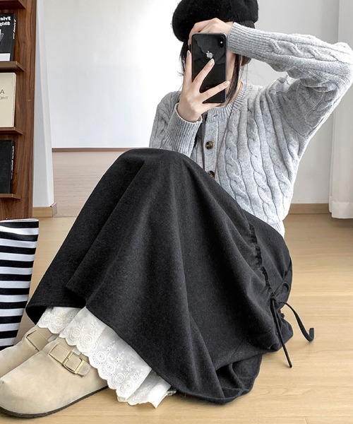 2ly2(トゥーリートゥー)の「裏地付きティアードロングスカート(スカート・レディース・ブラウン/ブラック/ダークグレー・FREE)」の12枚目の写真