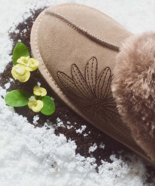 CLASSIQUE MULE / クラシック ミュール ファー ブーツ（スリッポン