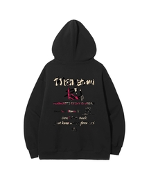 PEID（ペイド）の「PDカモフラージュタイポオーバーサイズフードパーカー-ブラック（レッド）（パーカー）」