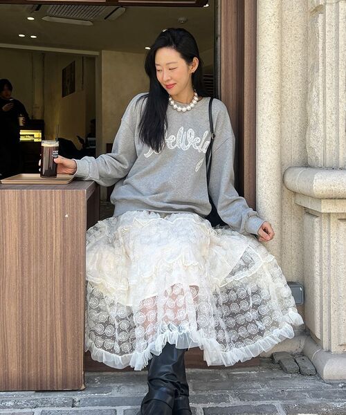DEWEDEWE（デュイデュイ）の「ブラッサムメッシュスカート_アイボリー（スカート・レディース・その他・SMALL/MEDIUM）」の2枚目の写真