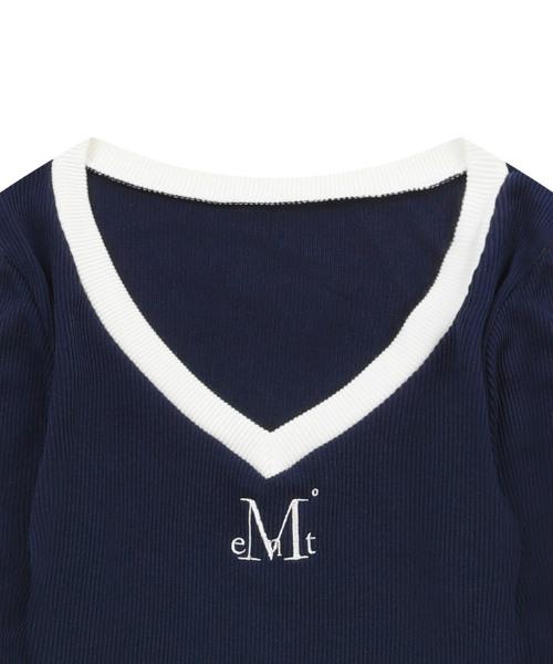 MUCENT(ムセント)の「バインディングトラックラインVネックリブTシャツ(3カラー)(Tシャツ/カットソー・レディース・グレー/ブラック/ネイビー・FREE)」の5枚目の写真