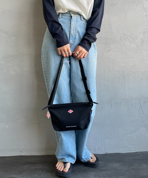 DANTON（ダントン）の「[DANTON/ダントン] MONTSOURIS コーデュラキャンバス ショルダーバッグ（ショルダーバッグ・レディース・ブラック/ライトベージュ・ONE SIZE）」の5枚目の写真