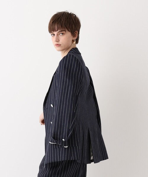 allureville(アルアバイル)の「リネンストライプダブルジャケット(テーラードジャケット・レディース・ネイビー・1/2)」の4枚目の写真