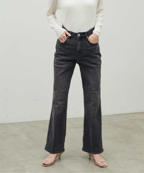 LARUTA（ラルータ）の「【LARUTA】ストレッチブーツカットデニム（デニムパンツ・レディース・ブラック/ブルー系その他・LARGE/MEDIUM）」の3枚目の写真