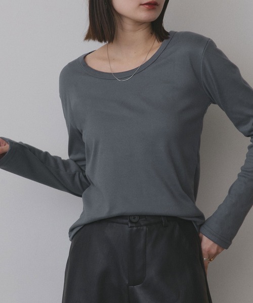 ad thie(アドティエ)の「起毛クルーネック インナーカットソー(Tシャツ/カットソー・レディース・ブラック/ブラウン/オフホワイト/グレー・FREE)」の10枚目の写真