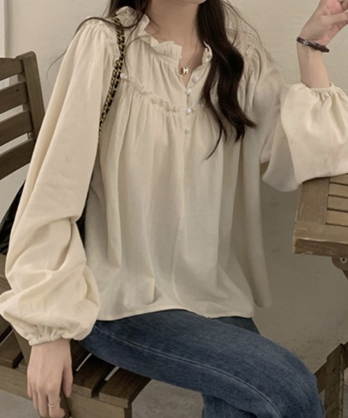 SallyLunn(サリーラン)の「フリル切替デザインブラウス(シャツ/ブラウス・レディース・スミクロ/ベージュ・LARGE/MEDIUM)」の10枚目の写真