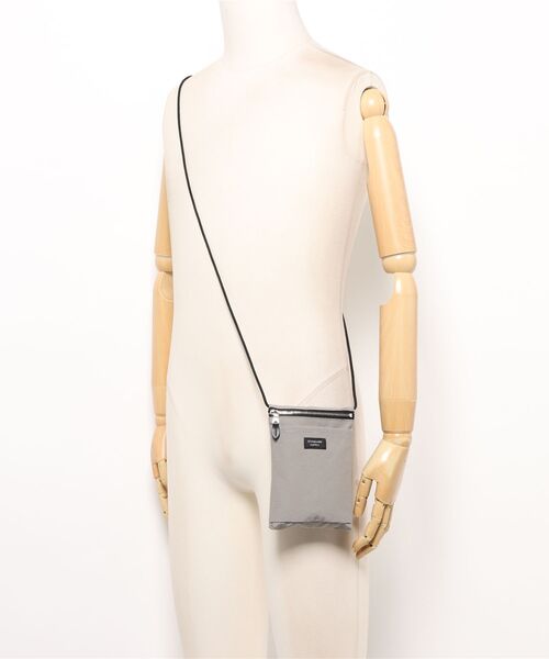 STANDARD SUPPLY(スタンダードサプライ)の「【STANDARD SUPPLY】SLING PURSE M/スリングパースM/ミニショルダーバッグ(ショルダーバッグ・メンズ・ベージュ/ブラック/ミント/グレー・FREE)」の9枚目の写真