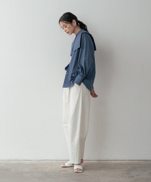 GALLEST(ギャレスト)の「ビッグカラーシャツ(シャツ/ブラウス・レディース・ネイビー/ホワイト/ライトグレー・38)」の22枚目の写真