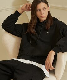 DEHEVE（デヘヴェ）の「ミニマルロゴ刺繍フードパーカー[ブラック]（パーカー）」