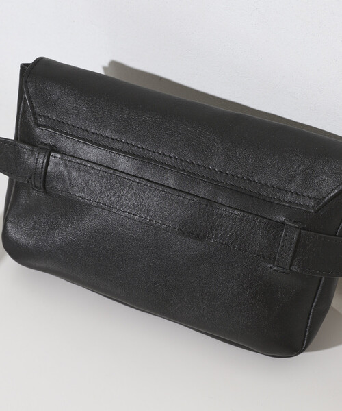 Firsthand（ファーストハンド）の「Firsthand/ファーストハンド レザー ウェストポーチ / 牛革 / 撥水レザー（ボディバッグ/ウエストポーチ・レディース・ベージュ/ブラック・ONE SIZE）」の13枚目の写真