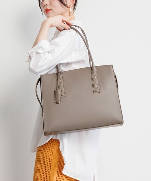 Jewelna Rose(ジュエルナローズ)の「メルジュール トートバッグ 13.3インチPC収納 65602(トートバッグ・レディース・ブラウン/グレイッシュベージュ/ブラック・FREE)」の3枚目の写真