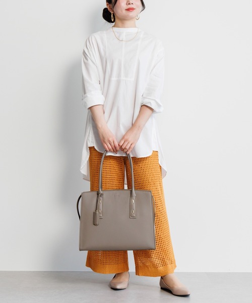 Jewelna Rose(ジュエルナローズ)の「メルジュール トートバッグ 13.3インチPC収納 65602(トートバッグ・レディース・ブラウン/グレイッシュベージュ/ブラック・FREE)」の4枚目の写真