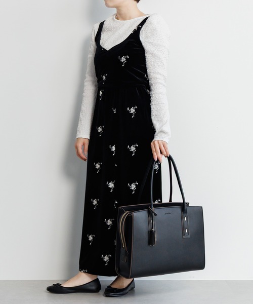 Jewelna Rose(ジュエルナローズ)の「メルジュール トートバッグ 13.3インチPC収納 65602(トートバッグ・レディース・ブラウン/グレイッシュベージュ/ブラック・FREE)」の7枚目の写真