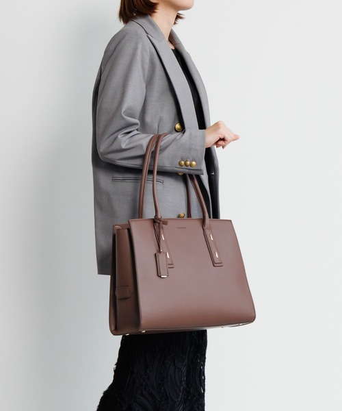 Jewelna Rose(ジュエルナローズ)の「メルジュール トートバッグ 13.3インチPC収納 65602(トートバッグ・レディース・ブラウン/グレイッシュベージュ/ブラック・FREE)」の11枚目の写真