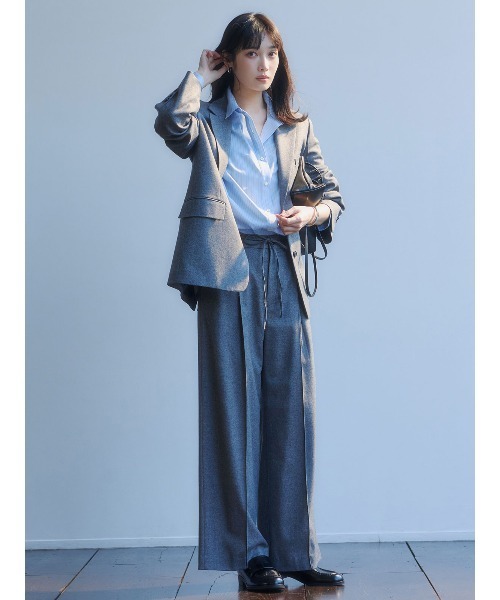 anuans(アニュアンス)の「ウールリボンベルトパンツ(その他パンツ・レディース・グレー・M/S)」の4枚目の写真