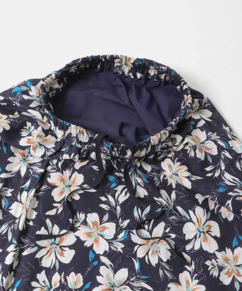 URBAN RESEARCH DOORS（アーバンリサーチドアーズ）の「レーヨンフラワープリントスカート（スカート・レディース・ブルー系その他/ブラック系その他・FREE）」の3枚目の写真