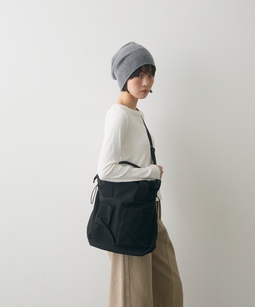 full/fill.（フルフィル）の「out pocket multi mini bag / アウトポケットマルチミニバッグ（ショルダーバッグ・レディース・ブラック/アイボリー・FREE）」の16枚目の写真