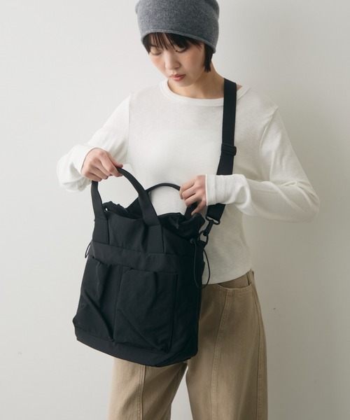 full/fill.（フルフィル）の「out pocket multi mini bag / アウトポケットマルチミニバッグ（ショルダーバッグ・レディース・ブラック/アイボリー・FREE）」の17枚目の写真
