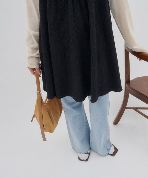 DISCOAT（ディスコート）の「【umm.】肩ギャザーリボンチュニック（シャツ/ブラウス・レディース・オフホワイト/ブラック・FREE）」の22枚目の写真