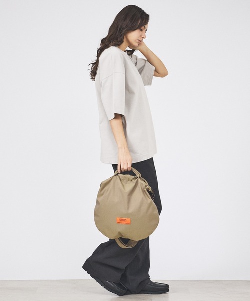 Rouge vif la cle(ルージュヴィフラクレ)の「【UNIVERSAL OVERALL/ユニバーサルオーバーオール】2WAYショルダー/バッグ【WEB限定】(トートバッグ・レディース・グリーン/ダークベージュ/ブラック・フリー)」の9枚目の写真