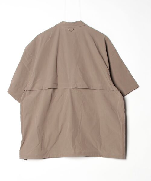 WILD THINGS(ワイルドシングス)の「エラスティックナイロンデナリシャツ│ELASTIC NYLON DENALI SHIRT(シャツ/ブラウス・メンズ・マスタード/ブルー系その他2/ブラック/ベージュ/グレー/グリーン・M/S/XL/L)」の16枚目の写真