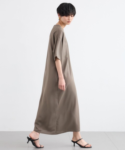 BARNYARDSTORM（バンヤードストーム）の「BARNYARDSTORM / ハーフスリーブストレッチワンピース【接触冷感・吸水速乾】（ワンピース・レディース・ネイビー/カーキ・FREE）」の4枚目の写真