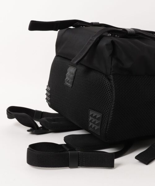 Maison Margiela（メゾンマルジェラ）の「Maison Margiela　HIGH TECH MEDIUM BACKPACK（バックパック/リュック・メンズ・ブラック・FREE）」の3枚目の写真