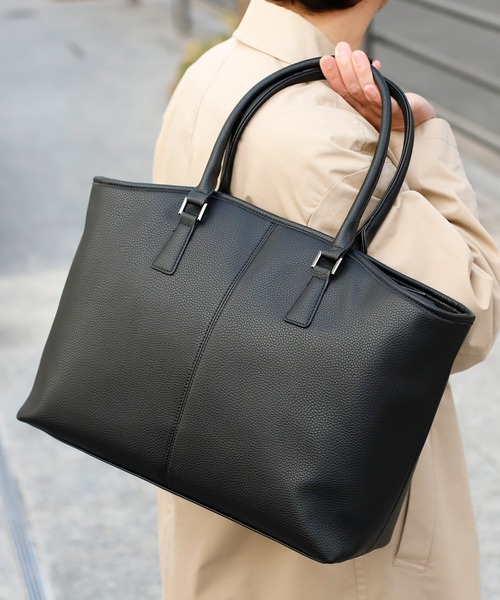 VitaFelice（ヴィータフェリーチェ）の「10ポケットユニセックスボストンバッグ（ボストンバッグ・レディース・チャコール/ブラック・FREE）」の2枚目の写真