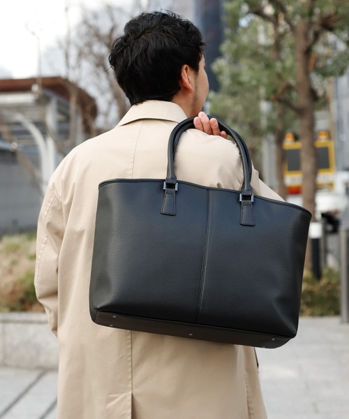 VitaFelice（ヴィータフェリーチェ）の「10ポケットユニセックスボストンバッグ（ボストンバッグ・レディース・チャコール/ブラック・FREE）」の22枚目の写真