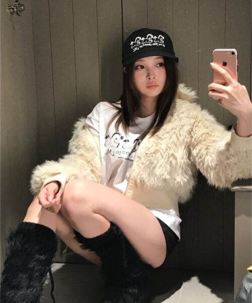 LMCの「NEW YEAR HORSE LONG SLV TEE white(Tシャツ/カットソー・レディース・その他・SMALL/MEDIUM/LARGE/X-LARGE)」の5枚目の写真