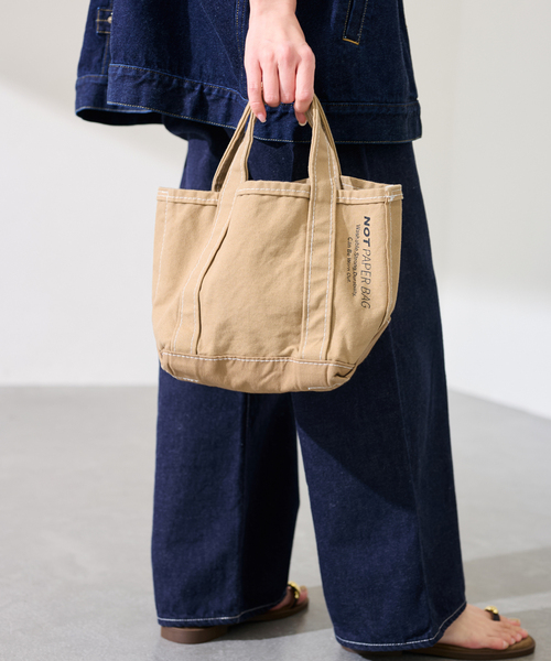 FRAMeWORK（フレームワーク）の「SEUVAS/ソウバス 別注NOT PAPER バッグ S（トートバッグ・レディース・ベージュ・FREE）」の9枚目の写真