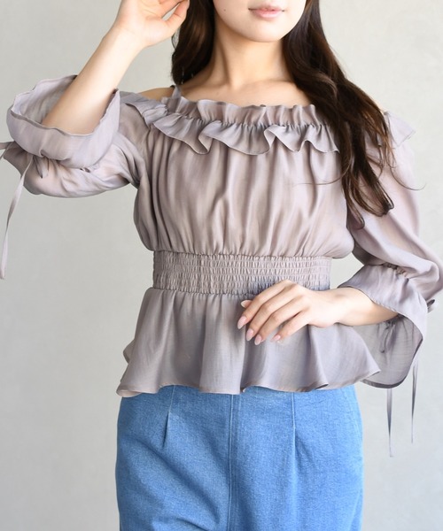 31 Sons de mode（トランテアン　ソン　ドゥ　モード）の「2026春夏新作 シャーリングフリルブラウス（シャツ/ブラウス・レディース・ベージュ/グレー/ライトグリーン・ﾌﾘ-）」の7枚目の写真