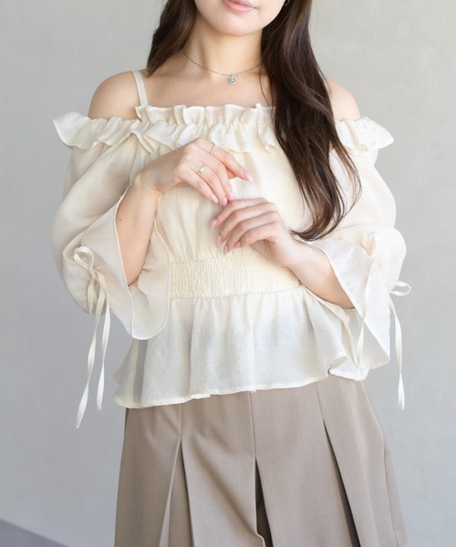 31 Sons de mode（トランテアン　ソン　ドゥ　モード）の「2026春夏新作 シャーリングフリルブラウス（シャツ/ブラウス・レディース・ベージュ/グレー/ライトグリーン・ﾌﾘ-）」の10枚目の写真