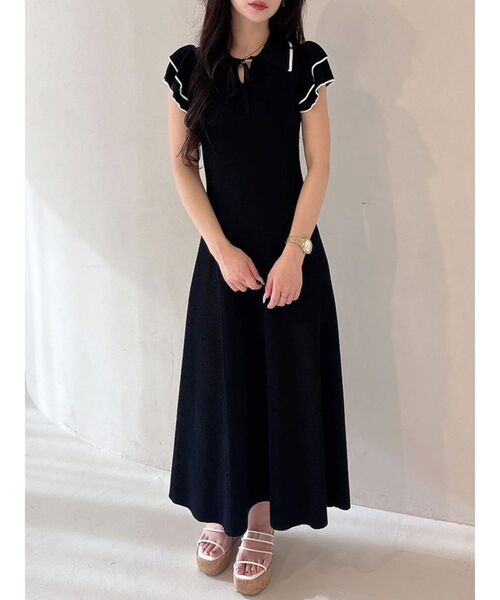 MERCURYDUO(マーキュリーデュオ)の「ポロ衿ラッフルニットワンピース(ワンピース・レディース・ネイビー/ライトブルー/ブラック・MEDIUM/SMALL)」の1枚目の写真