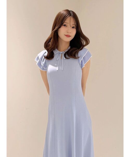 MERCURYDUO(マーキュリーデュオ)の「ポロ衿ラッフルニットワンピース(ワンピース・レディース・ネイビー/ライトブルー/ブラック・MEDIUM/SMALL)」の20枚目の写真