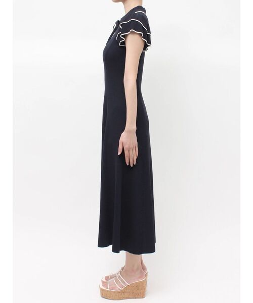 MERCURYDUO(マーキュリーデュオ)の「ポロ衿ラッフルニットワンピース(ワンピース・レディース・ネイビー/ライトブルー/ブラック・MEDIUM/SMALL)」の13枚目の写真